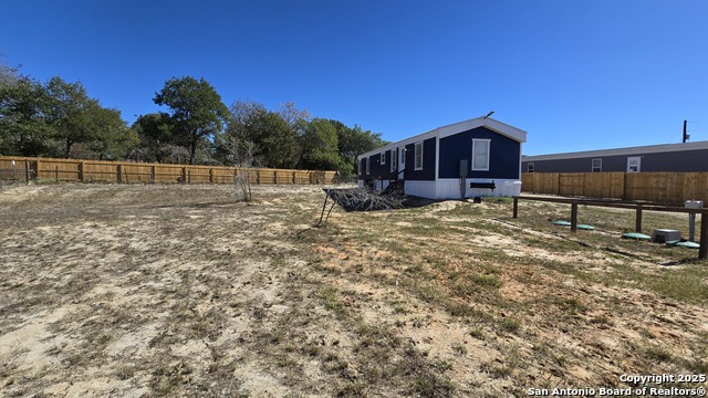 120 Rolling Hills Dr Property Photo 7