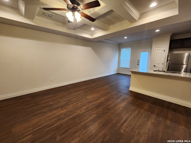 338 Untermaier St Property Photo 3
