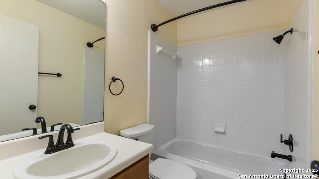 8446 Rita Elena Property Photo 14