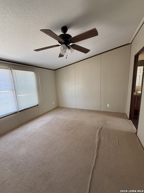 1204 W Houston St Property Photo 7