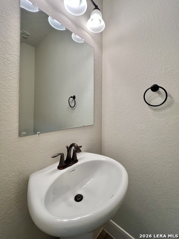 6310 Melanzane Ave Property Photo 10