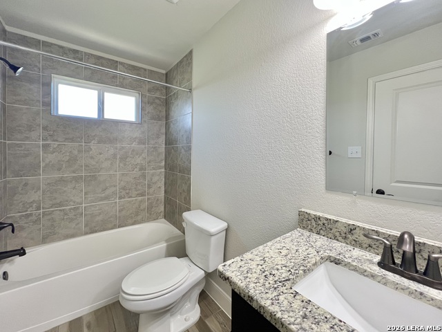 6310 Melanzane Ave Property Photo 12