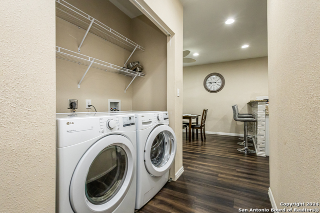 1202 N Center Property Photo 11