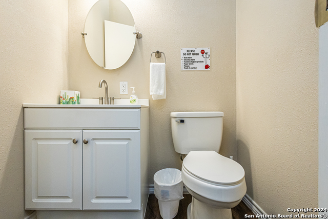 1202 N Center Property Photo 12
