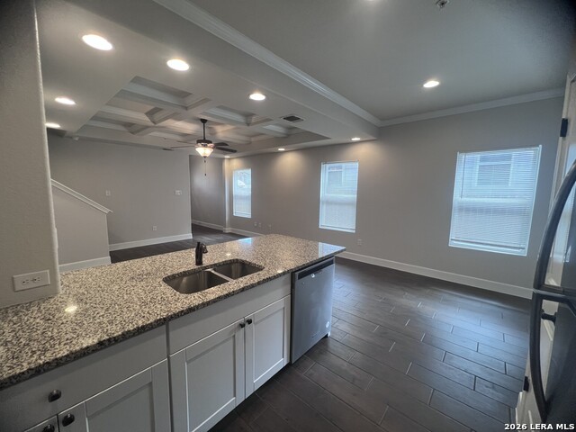 6302 Melanzane Ave Property Photo 6
