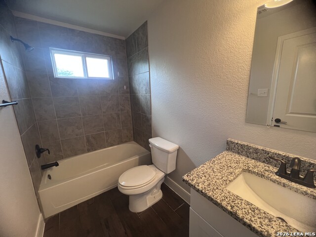 6302 Melanzane Ave Property Photo 14