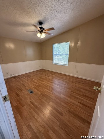 629 Buck Trail Property Photo 26