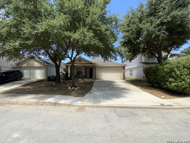 7923 Maple Leaf Property Photo 2