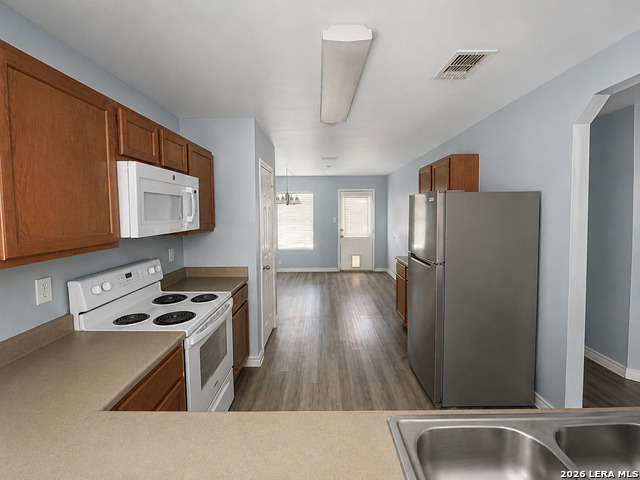 7923 Maple Leaf Property Photo 13