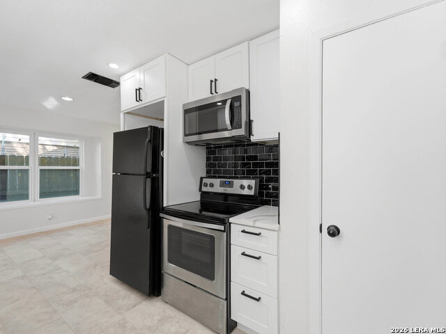 6834 Brookvale Property Photo 9