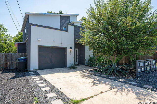 812 N Gevers St Property Photo 3