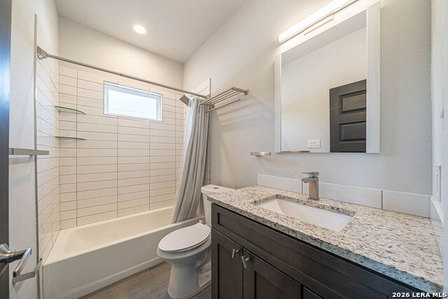 812 N Gevers St Property Photo 16