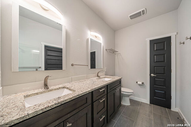 812 N Gevers St Property Photo 24