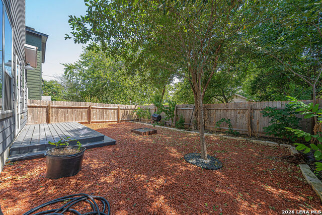 812 N Gevers St Property Photo 28