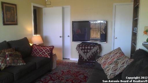 5944 Danny Kaye Dr Property Photo 9