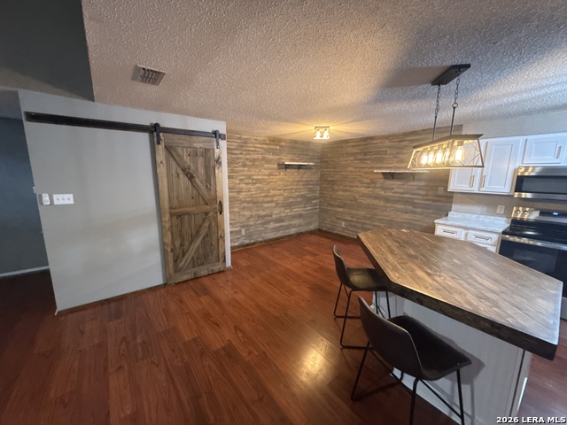 1209 Bluff Creek Cir Property Photo 21