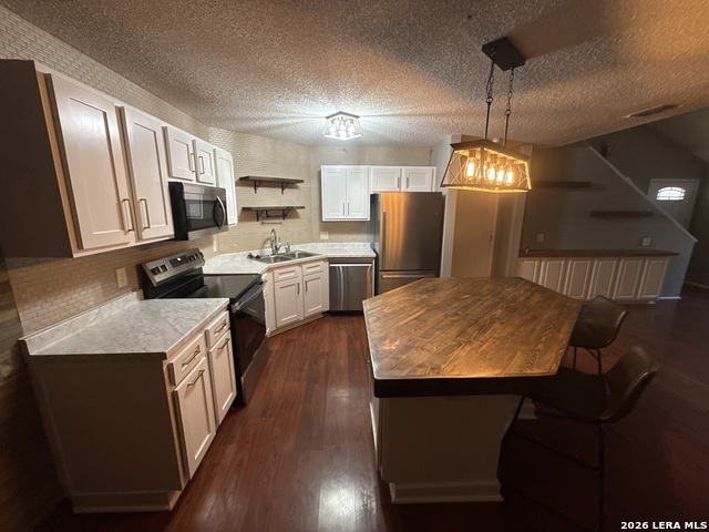 1209 Bluff Creek Cir Property Photo 22