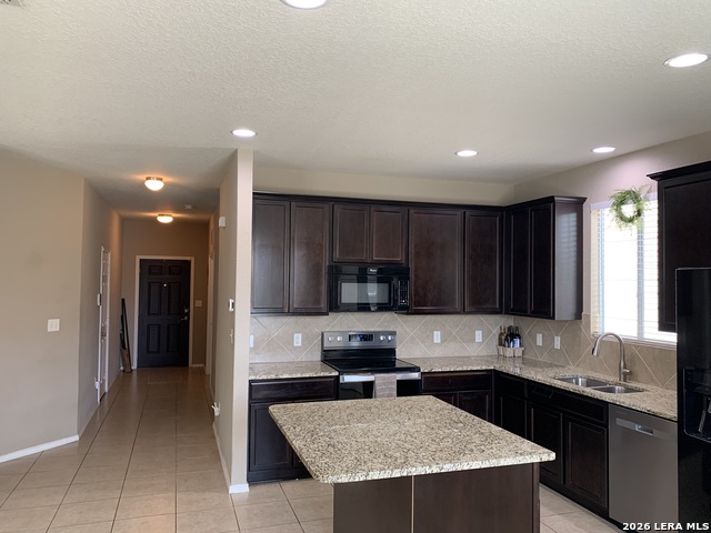 11718 Silver Horse Property Photo 6