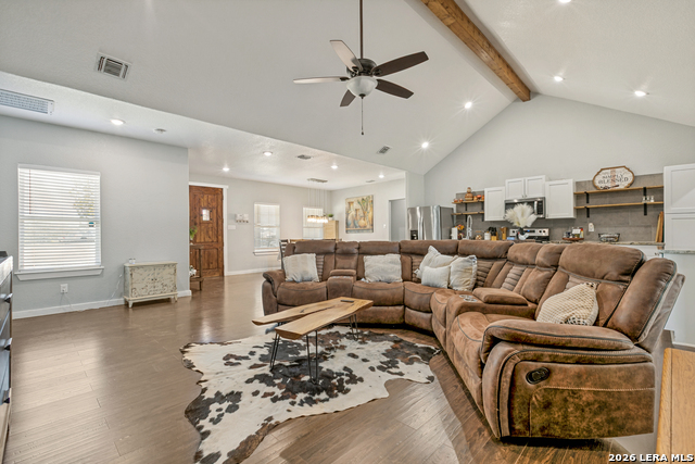 25375 Us Highway 281 S Property Photo 9
