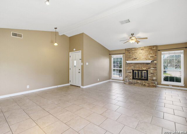 13422 Pebble Cir Property Photo 3