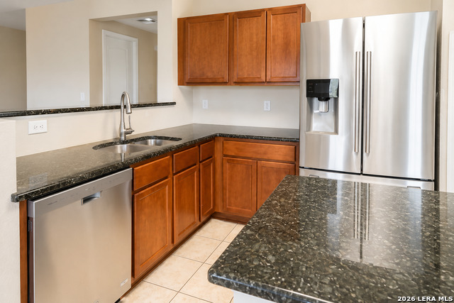 2807 Biering Peak Property Photo 7