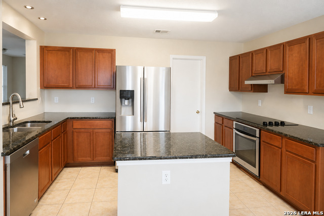 2807 Biering Peak Property Photo 8