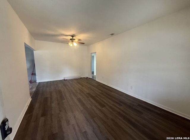 11334 Highcrest Dr Property Photo 4