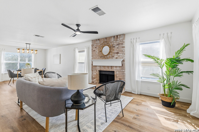 9618 Orchid Mdws Property Photo 2