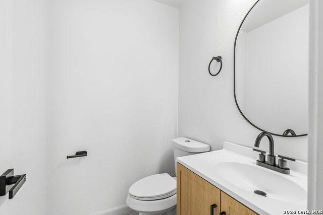 9618 Orchid Mdws Property Photo 12