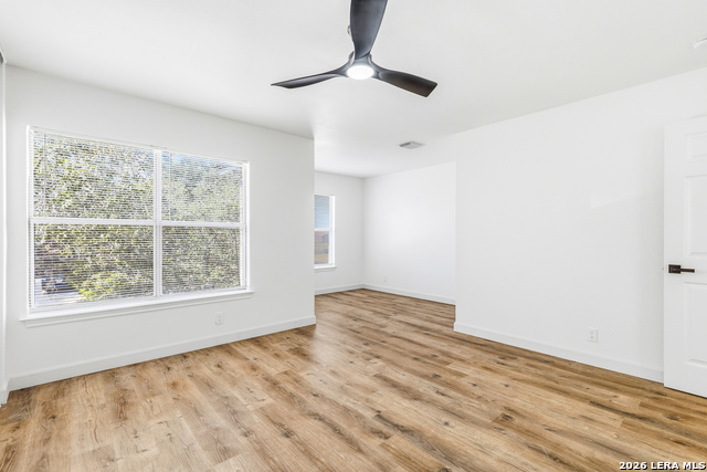 9618 Orchid Mdws Property Photo 18