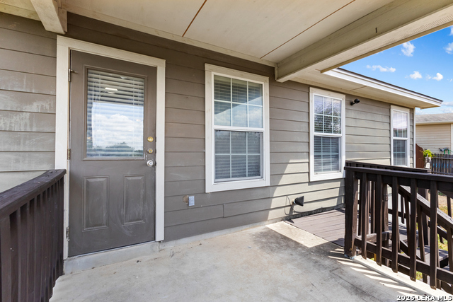10907 Cimarron Cove Property Photo 25