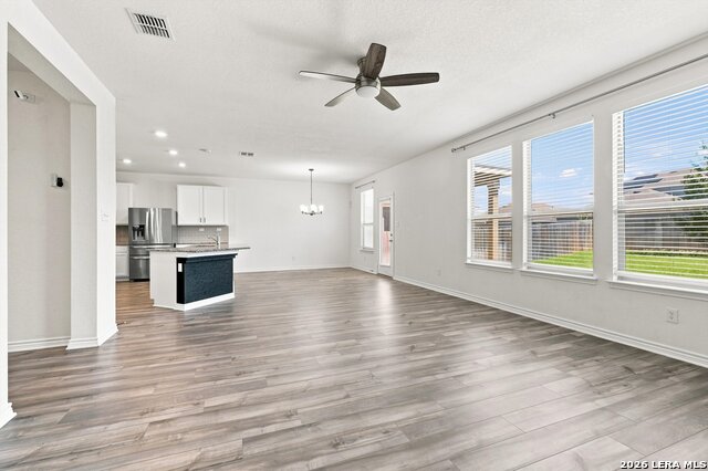 3802 Putnam Flds Property Photo 5