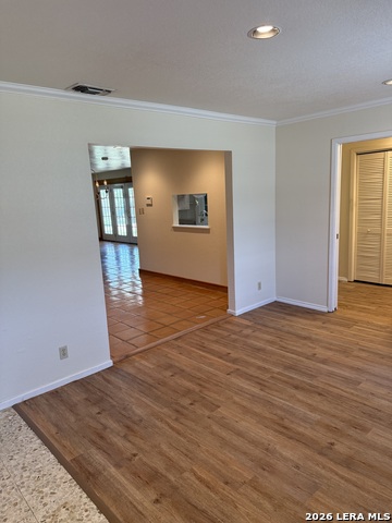101 Creekside Drive Property Photo 3