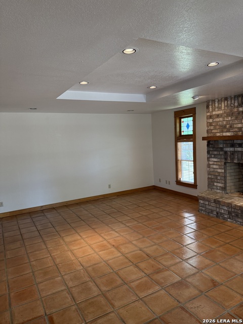101 Creekside Drive Property Photo 7