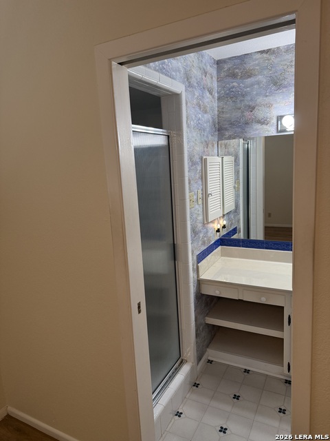 101 Creekside Drive Property Photo 11