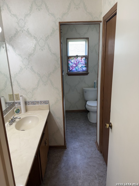 101 Creekside Drive Property Photo 12