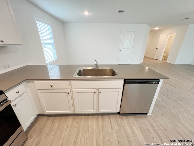 736 Bullsnake Trl Property Photo 11