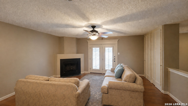 7539 Tantara Ct Property Photo 6