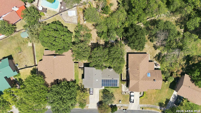 6113 Sun Dial St Property Photo 4