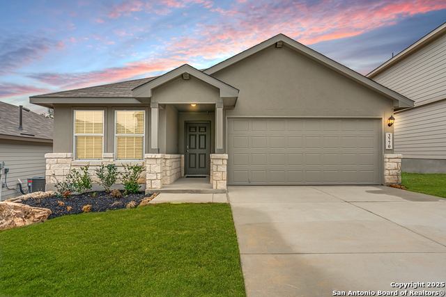 3770 COPPER RIV Property Photo 1