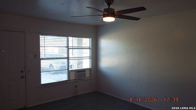 807 Stonegate Property Photo 3