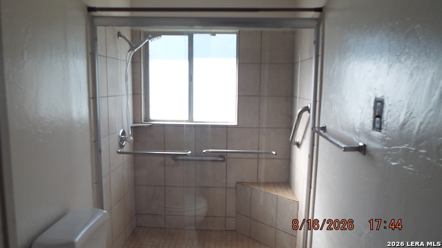 807 Stonegate Property Photo 7