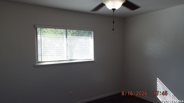 807 Stonegate Property Photo 9