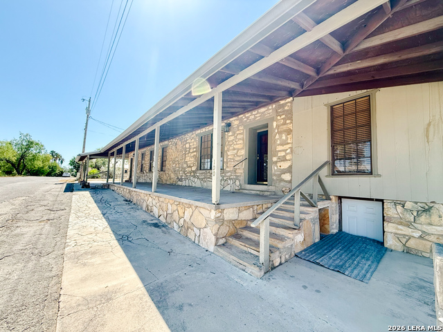 32 Baylor Property Photo 1