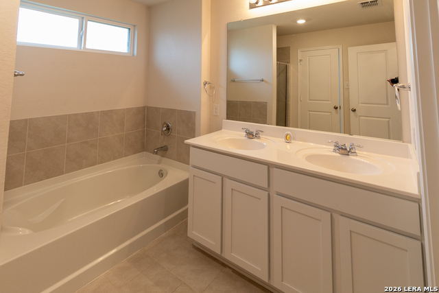 8414 Tortoise Trl Property Photo 18