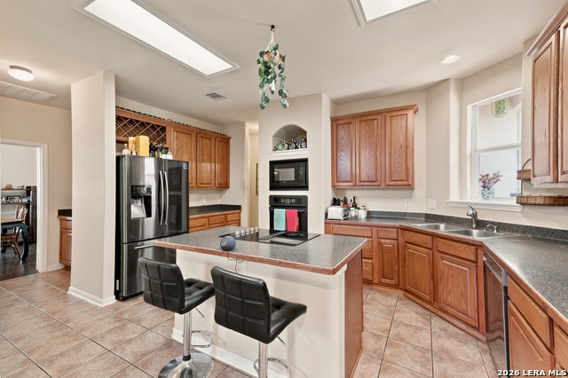 9915 Alms Park Dr Property Photo 10