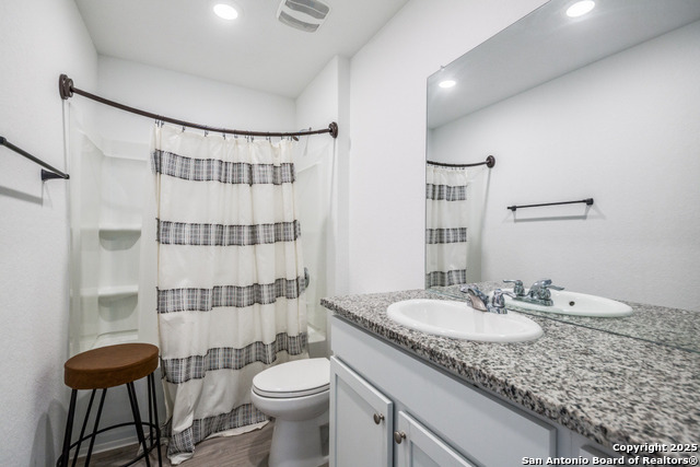 5223 Hornbeck Hts Property Photo 10