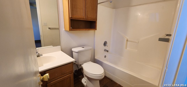 1146 Lazar Dr Property Photo 12