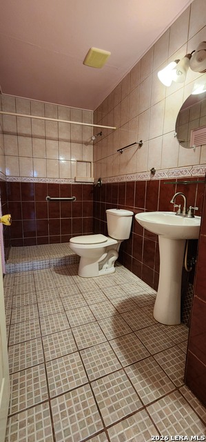 1146 Lazar Dr Property Photo 15