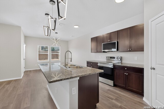 13511 Winemaker Dr Property Photo 9